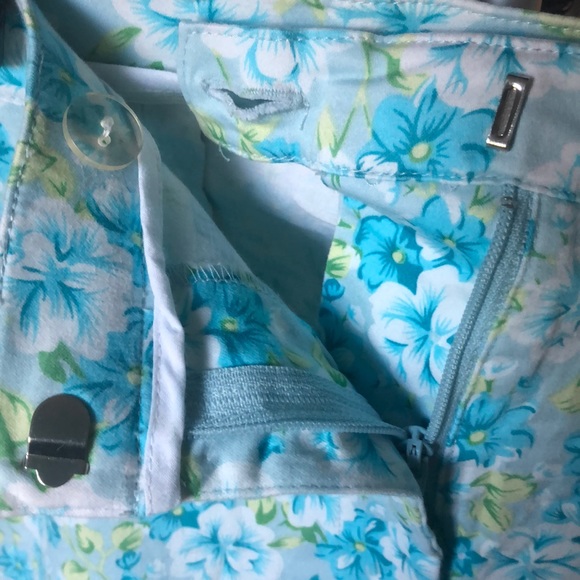 A38- Northern Reflections Capri size 14 - Picture 2 of 8